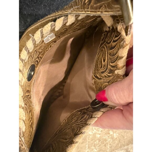 Vintage-Style Tooled Leather Handbag With Floral Design & Whipstitch Detail - Picture 5 of 6